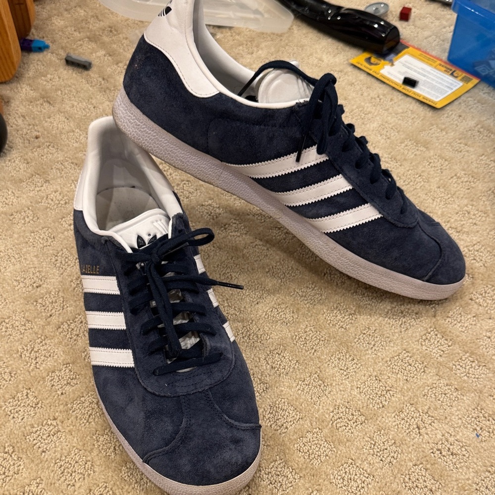 Adidas Men's Dark Blue and White Sneakers gazelles VEUC